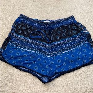 Hollister patterned shorts